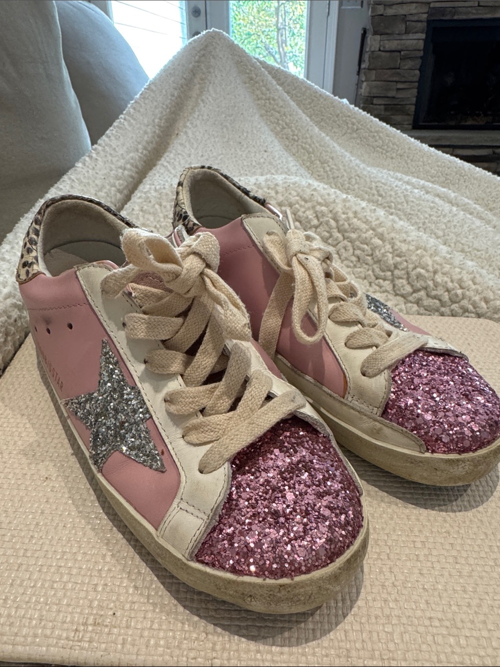 Authentic golden goose sz 35